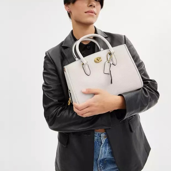 Unused - Picture 3 of 3